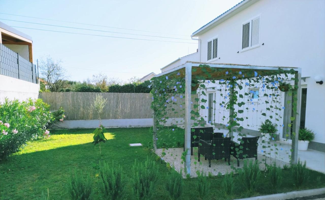 Seaeye Trogir Apartamento Exterior foto