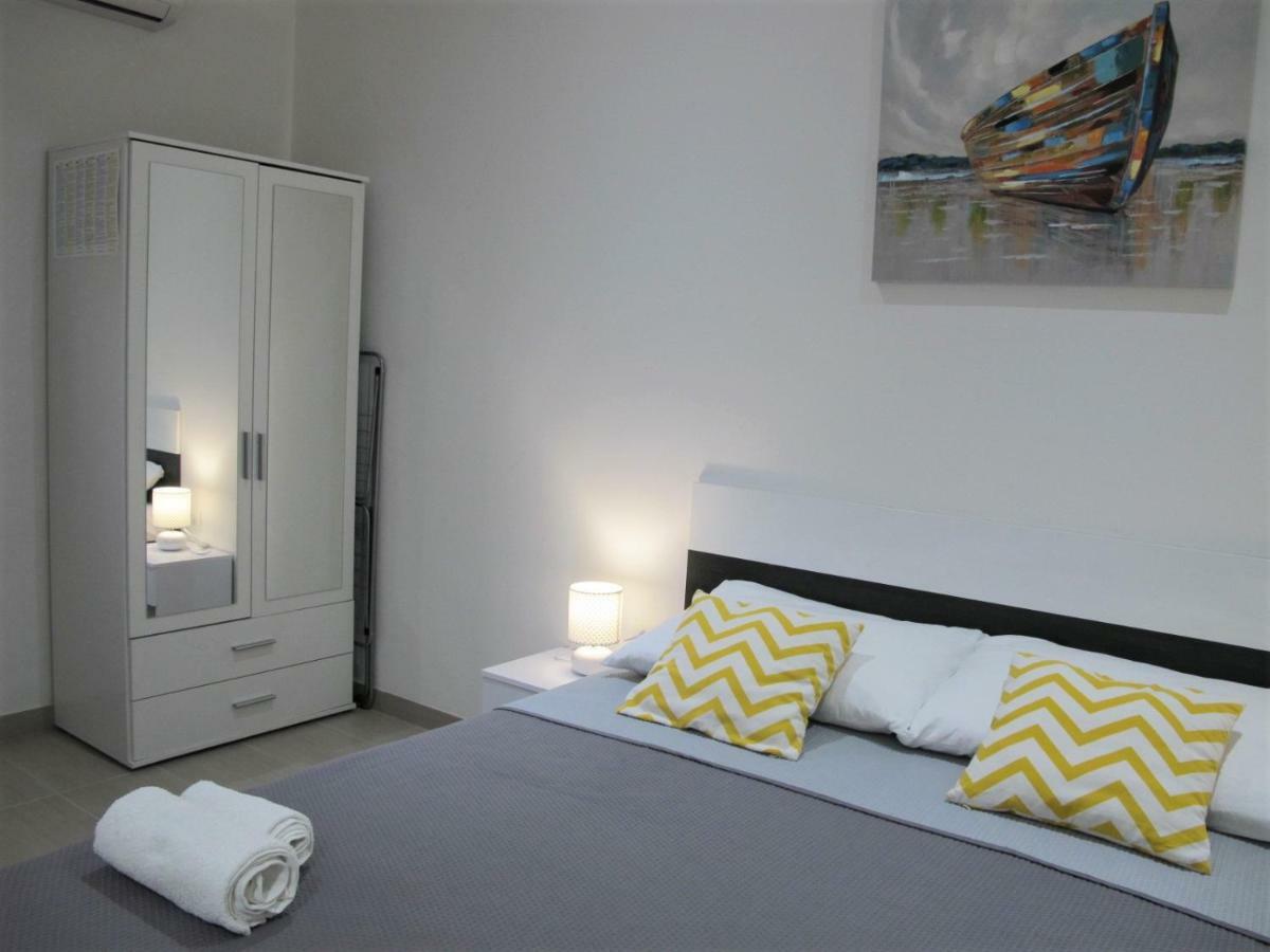 Seaeye Trogir Apartamento Exterior foto